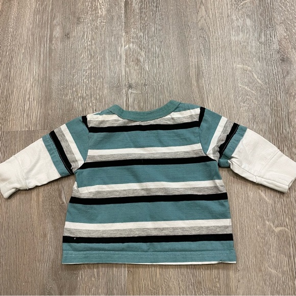 5/$20 CRAZY 8 / CARTERS Set of 2 Layered Long Sleeve Shirts - Picture 5 of 9